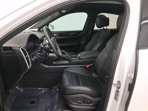 2022 Porsche Cayenne S Coupe AWD