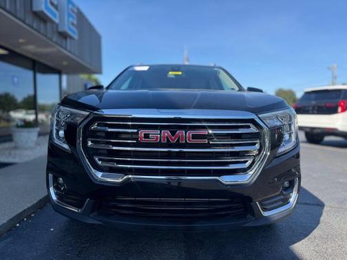 Ebony Twilight Metallic 2024 GMC Terrain SLT