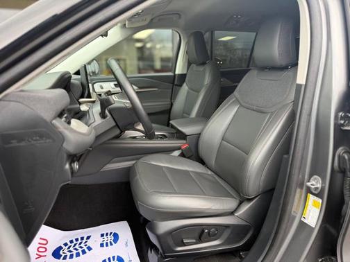 CARBONIZED GRAY METALLIC 2025 Ford Explorer ACTIVE