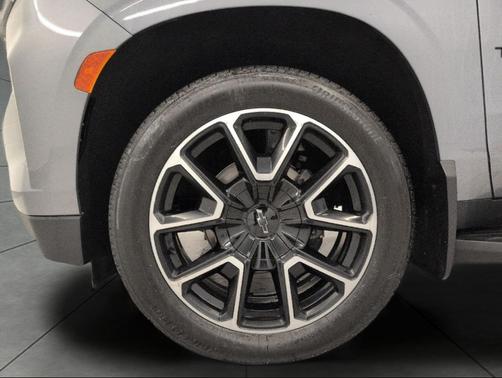 Satin Steel Metallic 2021 Chevrolet Tahoe 4WD RST