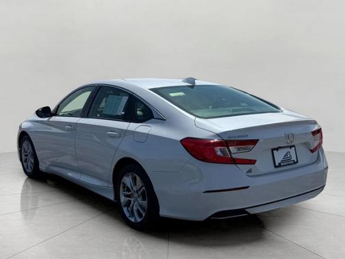 Platinum White Pearl 2019 Honda Accord LX