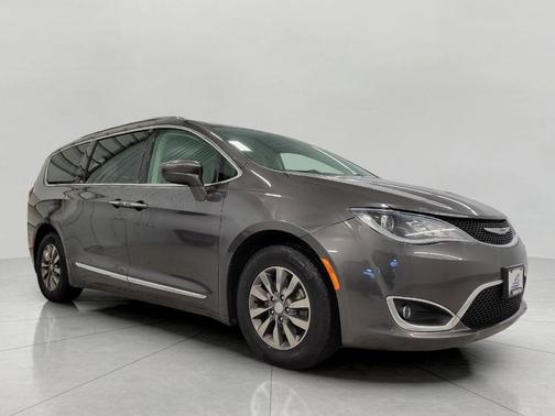 2019 Chrysler Pacifica Touring-L Plus