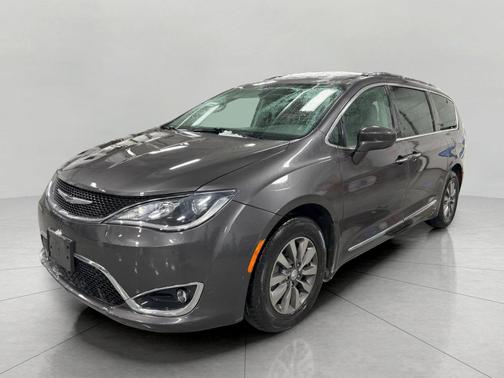 2019 Chrysler Pacifica Touring-L Plus