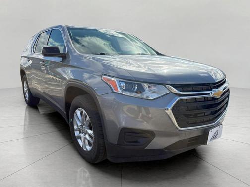 Satin Steel Metallic 2020 Chevrolet Traverse LS