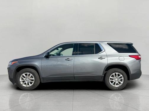 Satin Steel Metallic 2020 Chevrolet Traverse LS