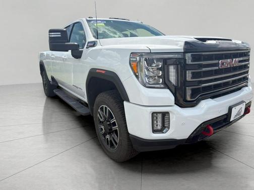 SUMMIT WHITE 2020 GMC Sierra 3500 AT4