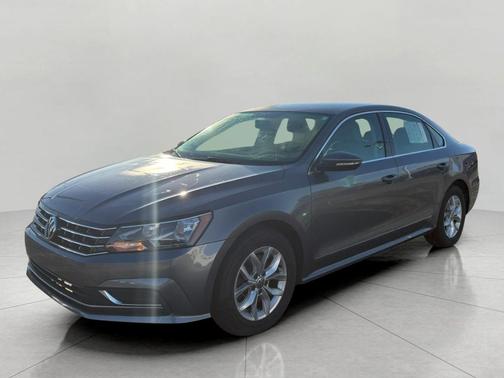 2016 Volkswagen Passat 1.8T S