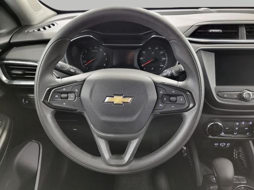 Mosaic Black Metallic 2023 Chevrolet Trailblazer LT