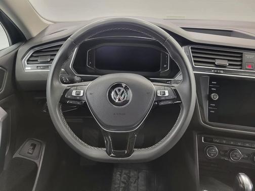 2021 Volkswagen Tiguan 2.0T SEL