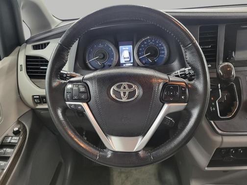 Predawn Gray Mica 2015 Toyota Sienna XLE