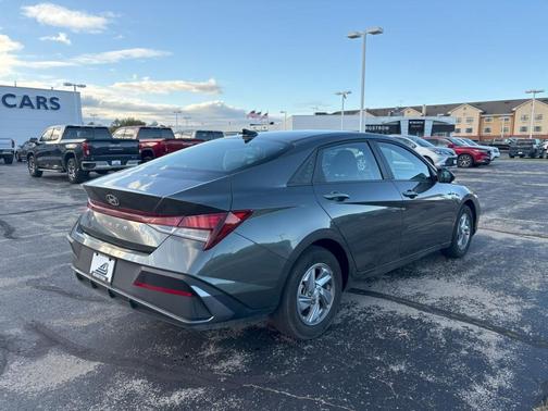 2019 Hyundai SANTA FE SE 2.4