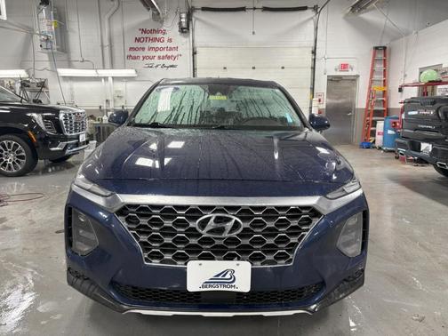 2019 Hyundai SANTA FE SE 2.4