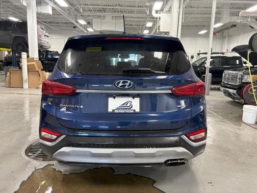 2019 Hyundai SANTA FE SE 2.4