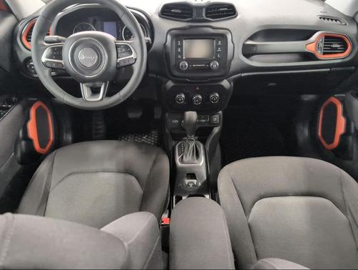 Omaha Orange Clearcoat 2019 Jeep Renegade Upland