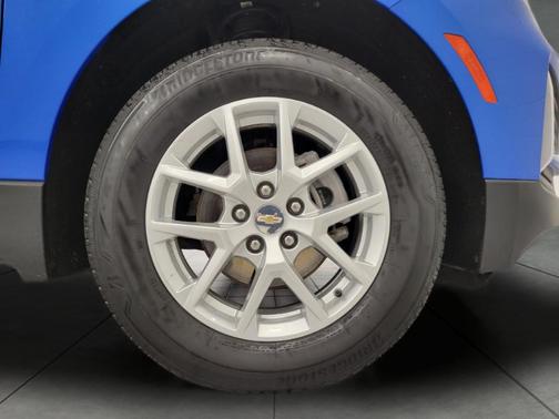 Riptide Blue Metallic 2024 Chevrolet Equinox 1LT