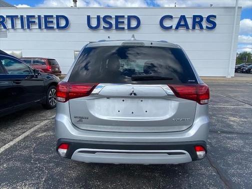 2019 Mitsubishi Outlander ES