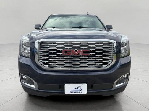 Dark Sapphire Blue Metallic 2019 GMC Yukon XL Denali
