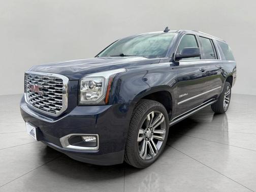 Dark Sapphire Blue Metallic 2019 GMC Yukon XL Denali