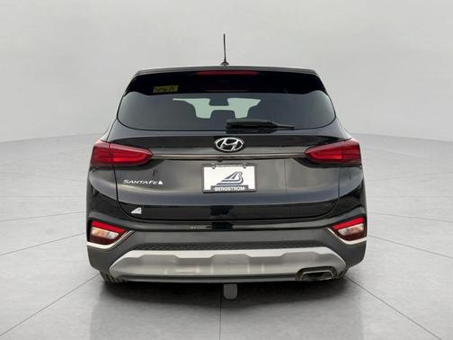 2019 Hyundai SANTA FE SE 2.4