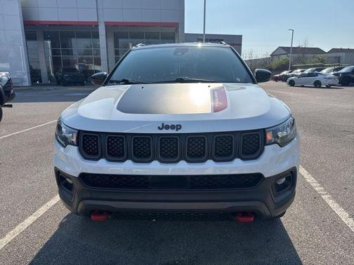 2023 Jeep Compass Trailhawk