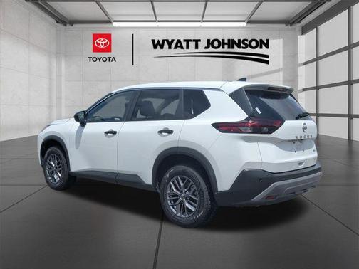 Glacier White 2023 Nissan Rogue S