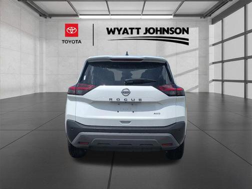 Glacier White 2023 Nissan Rogue S
