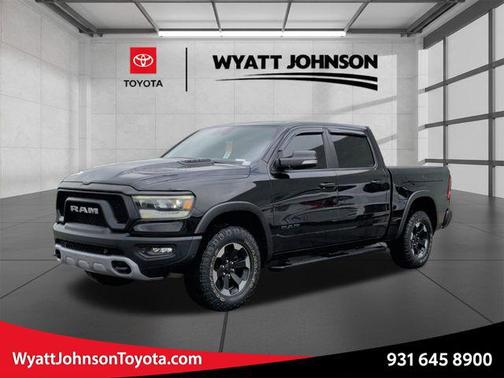 Diamond Black Crystal Pearlcoat 2022 RAM 1500 Rebel