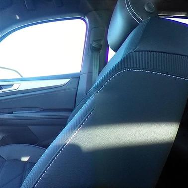 2024 Volkswagen Atlas Cross Sport 2.0T SE w/Technology 4MOTION