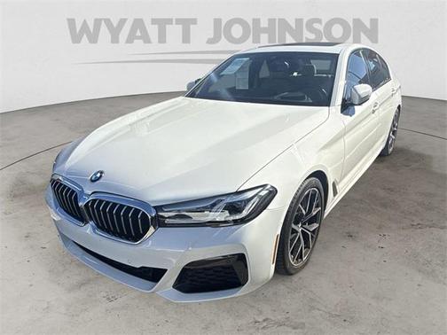 2021 BMW 530 530i