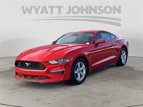 2021 Ford Mustang EcoBoost