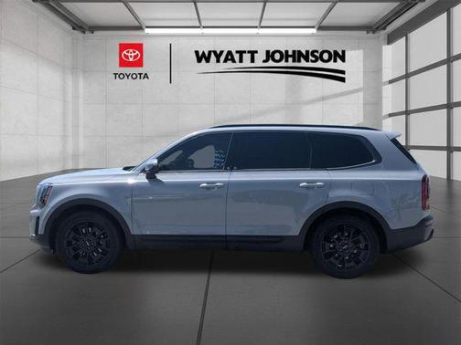 Wolf Gray 2022 Kia Telluride SX