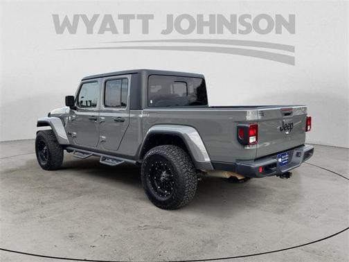 2021 Jeep Gladiator Sport S