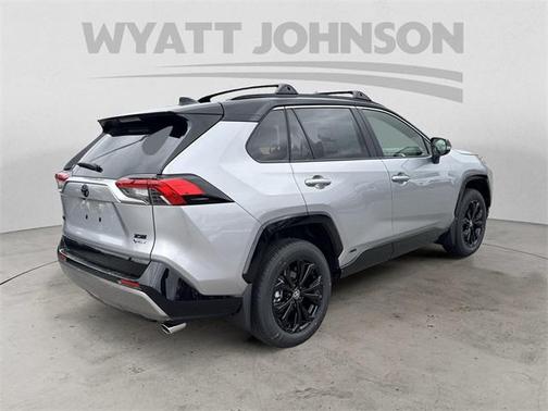 2025 Toyota RAV4 Hybrid SE