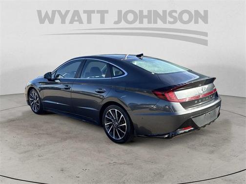 2022 Hyundai SONATA Limited