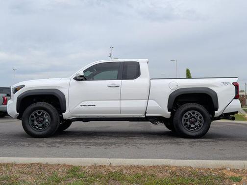2025 Toyota Tacoma TRD PreRunner