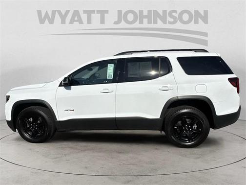 2023 GMC Acadia AWD AT4