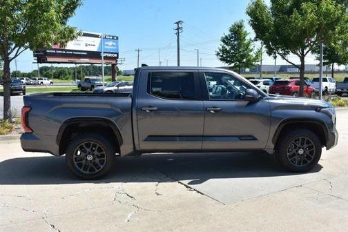2024 Toyota Tundra Platinum