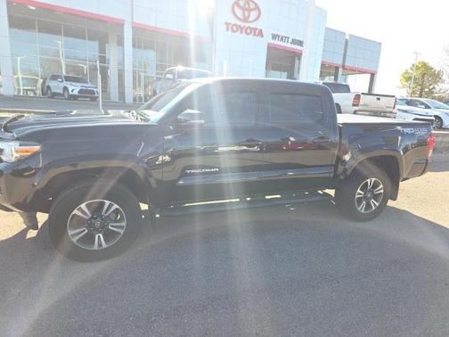 2019 Toyota Tacoma TRD Sport