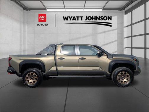 Bronze Oxide 2026 Toyota Tacoma Hybrid Trailhunter