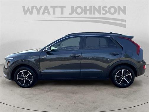 2023 Kia Niro EX