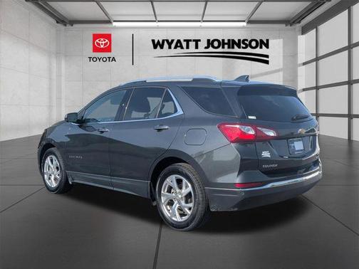 Nightfall Gray Metallic 2020 Chevrolet Equinox L