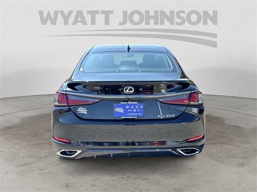 2024 Lexus ES 350 Base