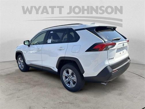 2025 Toyota RAV4 Hybrid LE