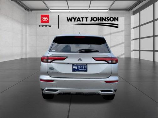 2024 Mitsubishi Outlander SE 2.5 2WD