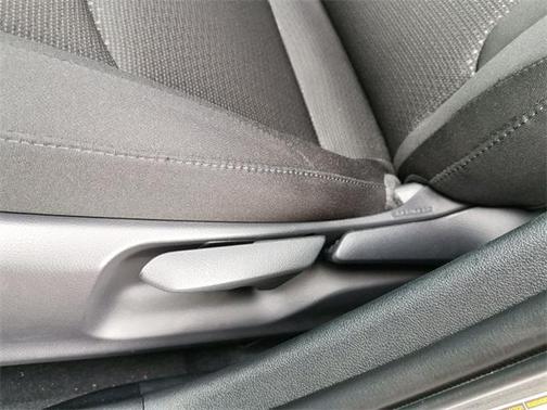 2019 Toyota Prius LE