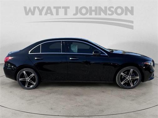 2022 Mercedes-Benz A-Class A 220