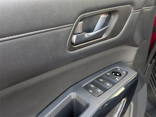 2024 Nissan Pathfinder SV FWD