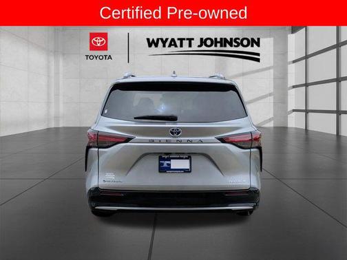 Celestial Silver Metallic 2025 Toyota Sienna Platinum
