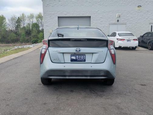 2017 Toyota Prius Three