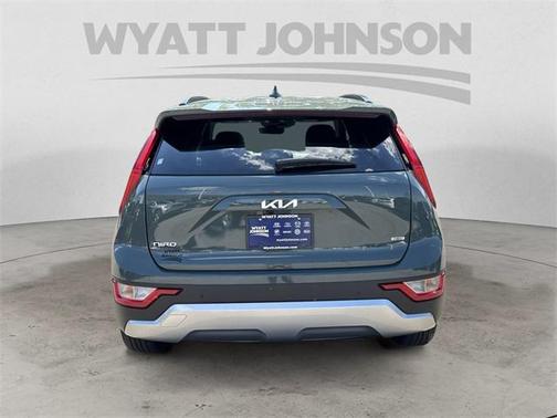 2023 Kia Niro EX